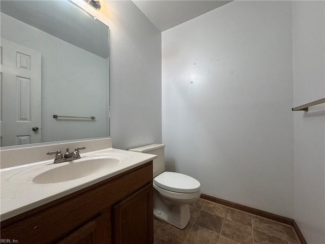 797 Daimler DR, Virginia Beach, VA 23454