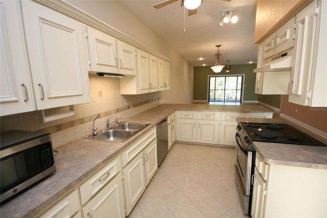 7032 RIVER RUN BOULEVARD, Weeki Wachee, FL 34607