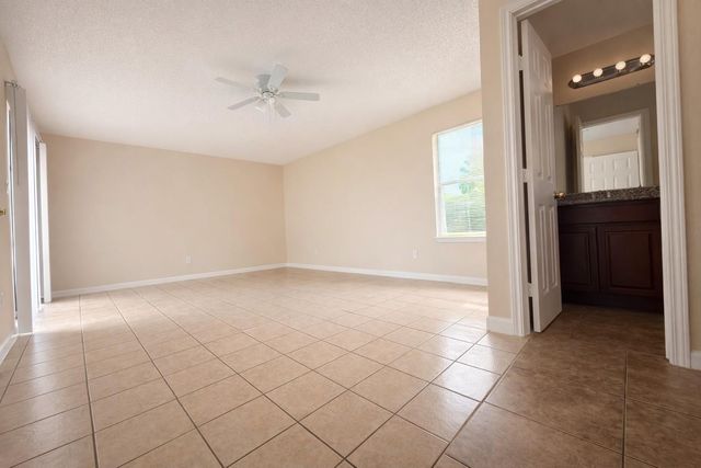 2210 Sunset Trail, Sugar Land, TX 77478