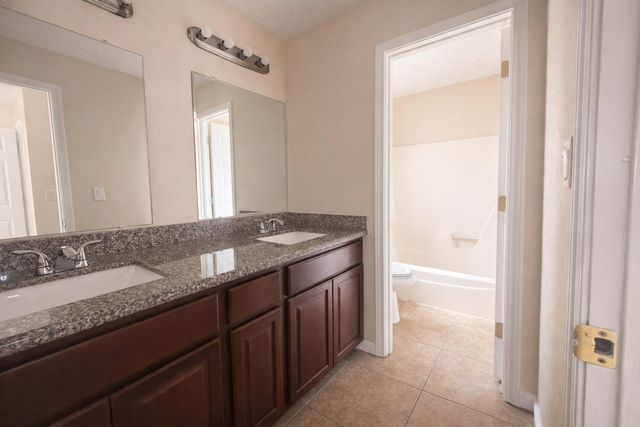 2210 Sunset Trail, Sugar Land, TX 77478