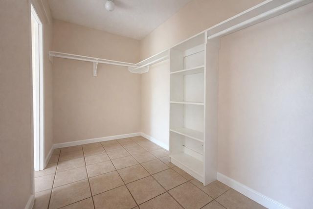 2210 Sunset Trail, Sugar Land, TX 77478