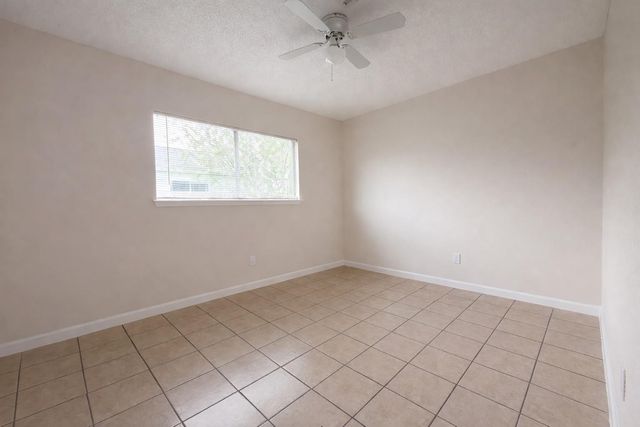 2210 Sunset Trail, Sugar Land, TX 77478