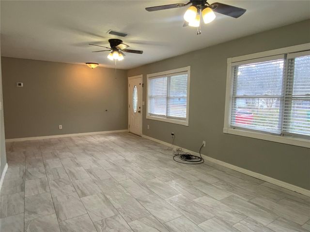 39656 MEADOWOOD LOOP, Zephyrhills, FL 33542