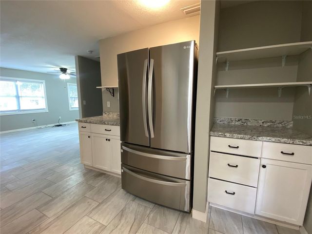 39656 MEADOWOOD LOOP, Zephyrhills, FL 33542