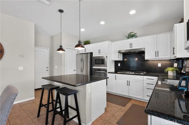 30865 Oak Knoll, Menifee, CA 92584