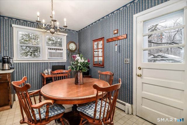 20 Brookfield Meadows, Brookfield, CT 06804