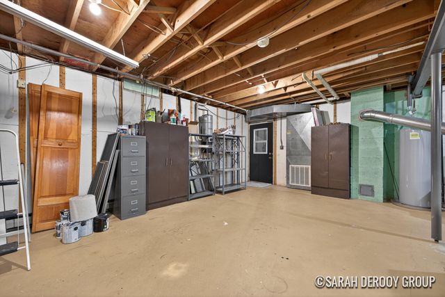 2606 Indian Ridge Drive NE, Grand Rapids, MI 49505