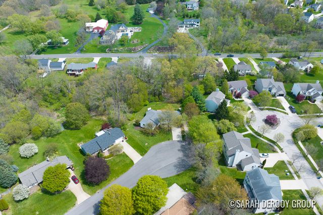 2606 Indian Ridge Drive NE, Grand Rapids, MI 49505