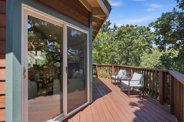 643 Vista Drive, Redwood City, CA 94062