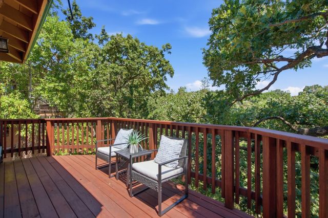 643 Vista Drive, Redwood City, CA 94062