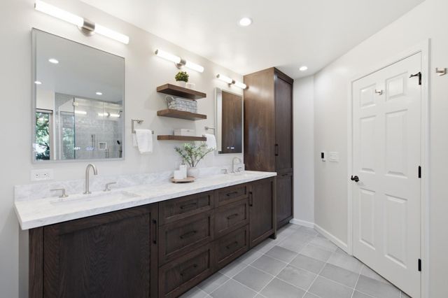 643 Vista Drive, Redwood City, CA 94062