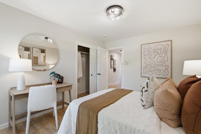 643 Vista Drive, Redwood City, CA 94062
