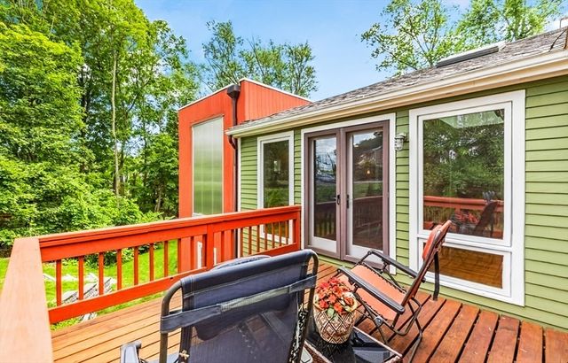 15 Suban Place 15, Newton, MA 02461