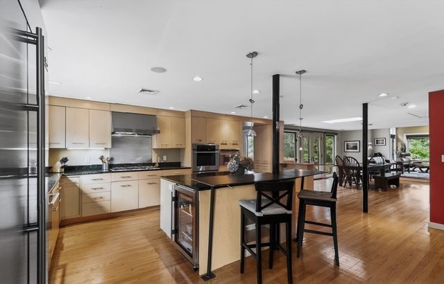 15 Suban Place 15, Newton, MA 02461