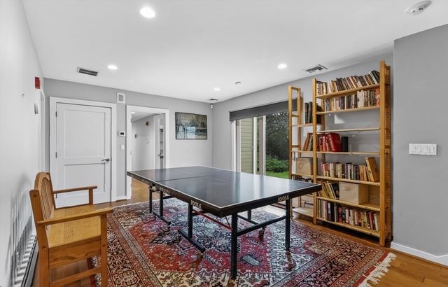 15 Suban Place 15, Newton, MA 02461