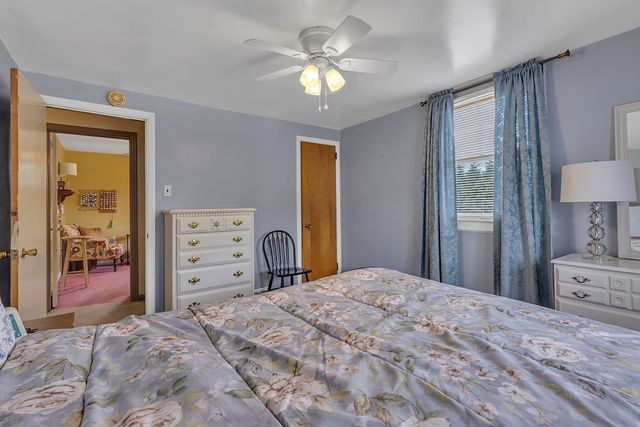 2024 Circle Dr, Hopewell Twp, PA 15001
