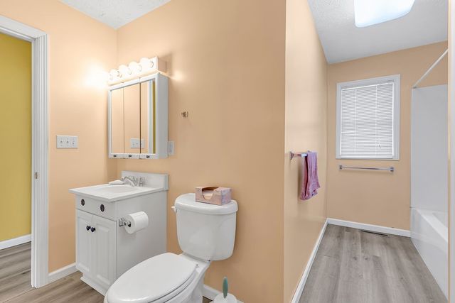 2024 Circle Dr, Hopewell Twp, PA 15001