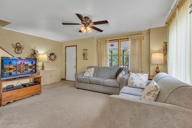 2024 Circle Dr, Hopewell Twp, PA 15001