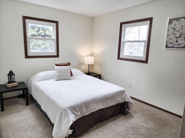 1972 70th STREET, Milwaukee, WI 53219