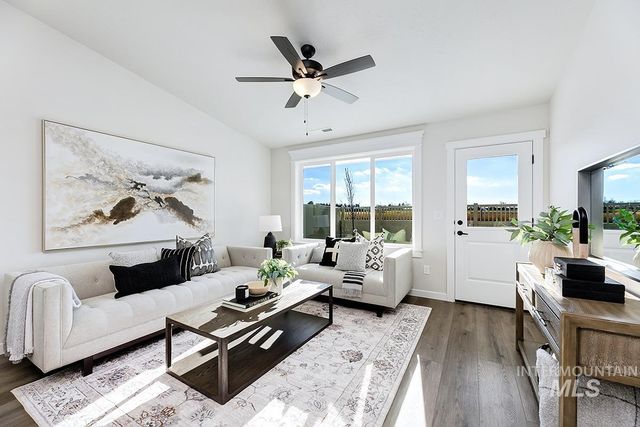 1652 E Hadler St., Meridian, ID 83642
