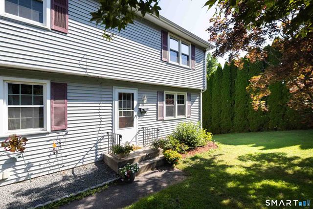 148 Skyridge Road 148, Bristol, CT 06010
