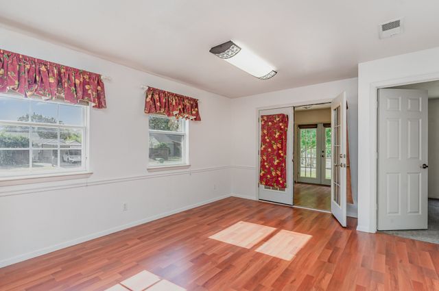 1111 Rock Creek Drive, Garland, TX 75040