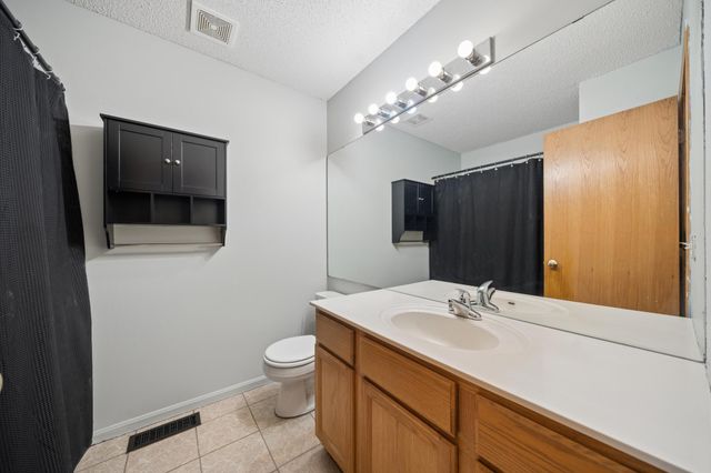 1825 Southcross Drive W 2306, Burnsville, MN 55306