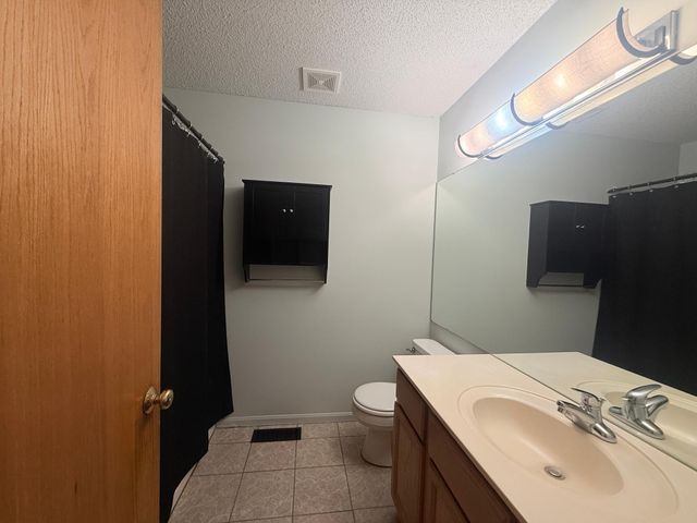 1825 Southcross Drive W 2306, Burnsville, MN 55306