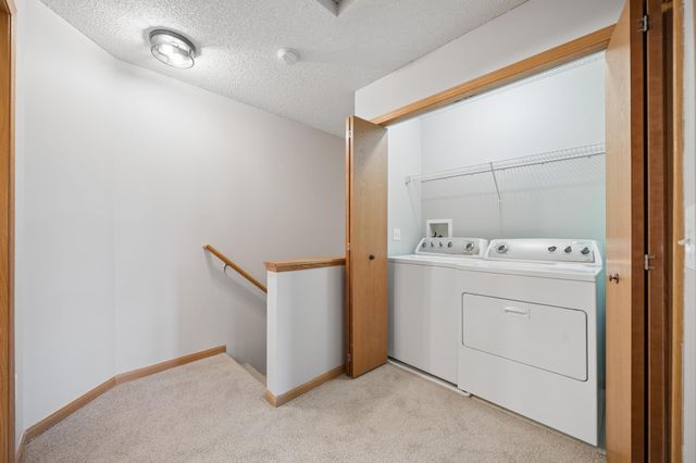 1825 Southcross Drive W 2306, Burnsville, MN 55306