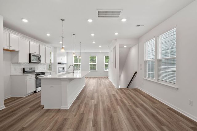 4175 Saint Johns Avenue, Charleston, SC 29405