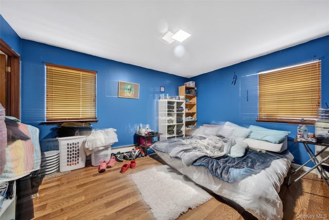 42 Victory Avenue, Shirley, NY 11967