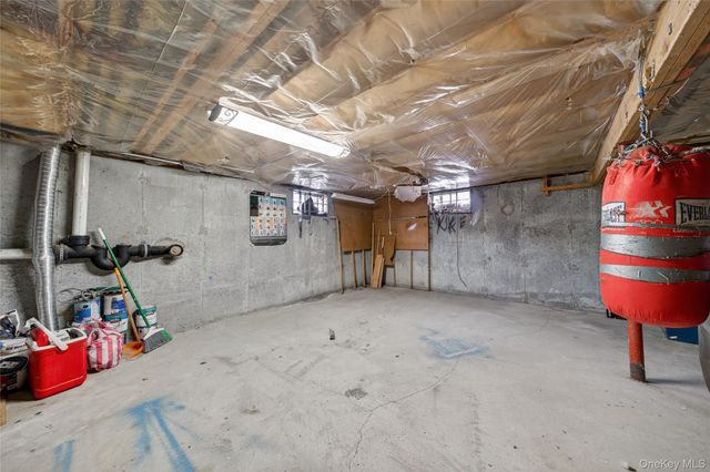 42 Victory Avenue, Shirley, NY 11967