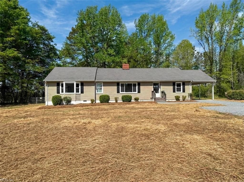 20310 Ivor RD, Courtland, VA 23837