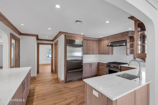 327 South Boulevard, Spring Lake, NJ 07762