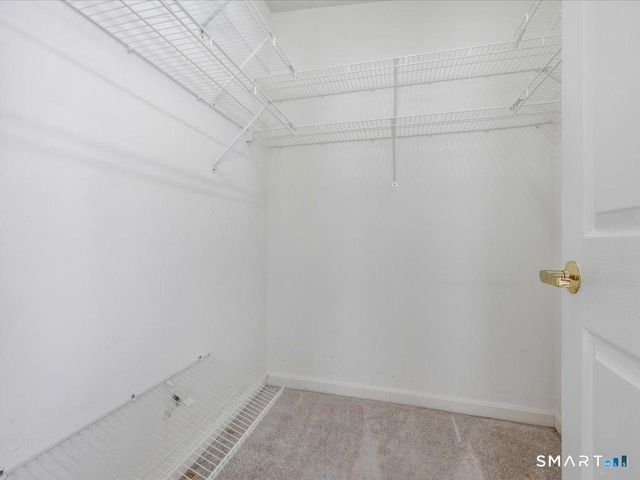 18 Hillcrest Drive, Montville, CT 06382