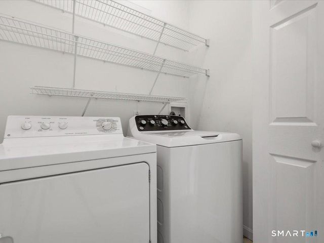 18 Hillcrest Drive, Montville, CT 06382