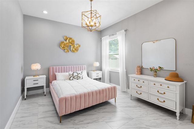 122 W SLIGH AVENUE, Tampa, FL 33604