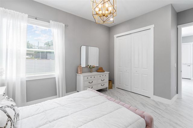 122 W SLIGH AVENUE, Tampa, FL 33604