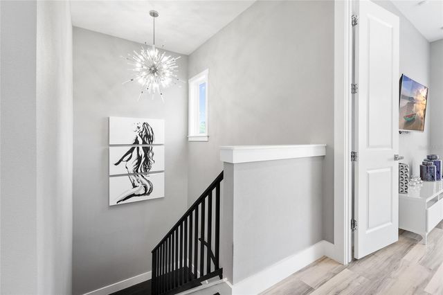 122 W SLIGH AVENUE, Tampa, FL 33604