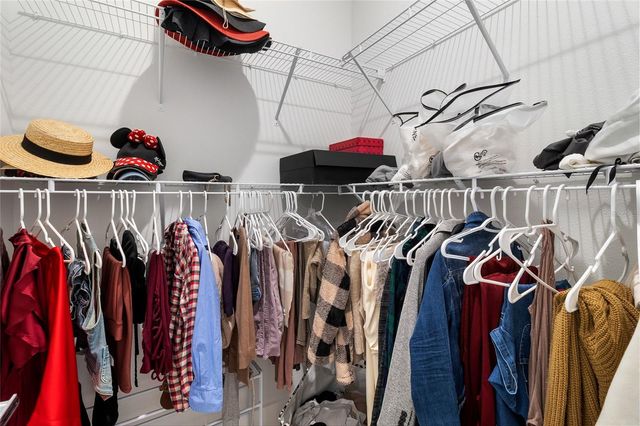 122 W SLIGH AVENUE, Tampa, FL 33604