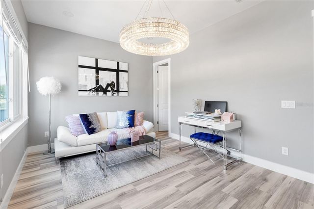 122 W SLIGH AVENUE, Tampa, FL 33604