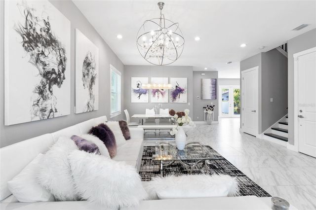 122 W SLIGH AVENUE, Tampa, FL 33604