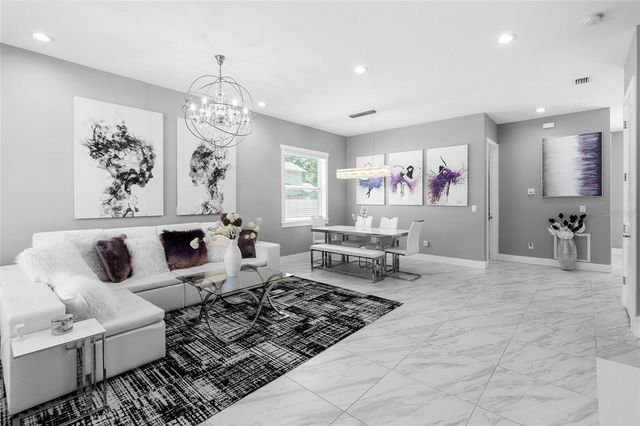 122 W SLIGH AVENUE, Tampa, FL 33604