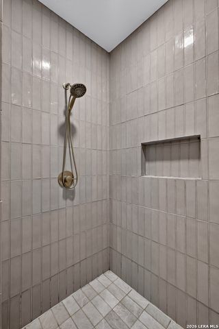 1031 W Mulberry Ave Apt 1, San Antonio, TX 78201