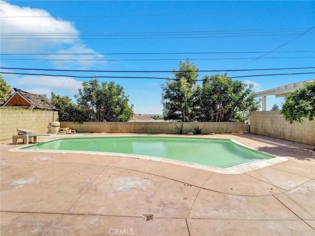 1832 E Turmont, Carson, CA 90746