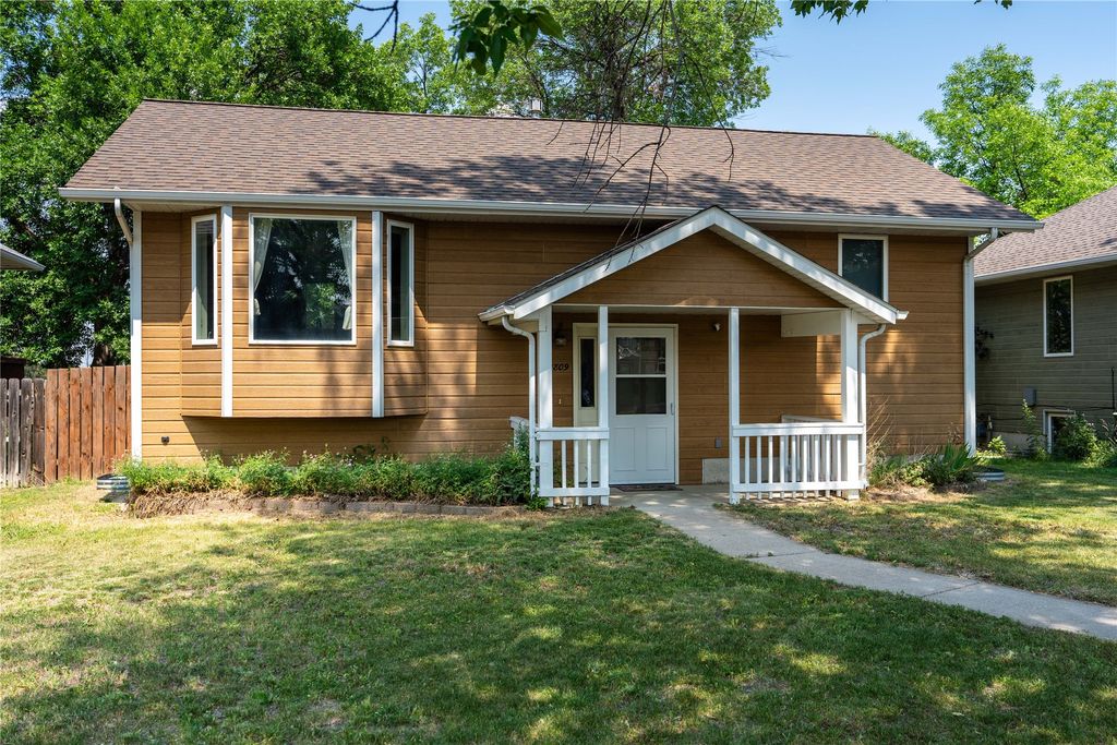 1809 9th Avenue S, Great Falls, MT 59405 photo 1