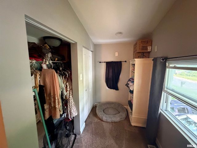 2119 E RIVERVIEW Court, Peoria Heights, IL 61616