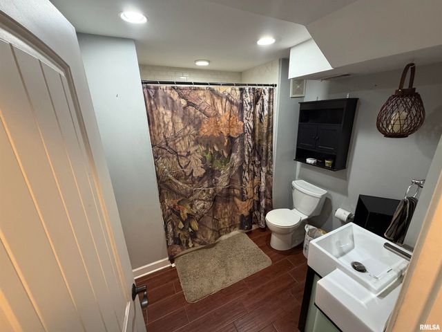 2119 E RIVERVIEW Court, Peoria Heights, IL 61616