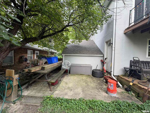 2119 E RIVERVIEW Court, Peoria Heights, IL 61616