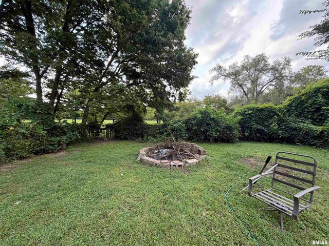 2119 E RIVERVIEW Court, Peoria Heights, IL 61616